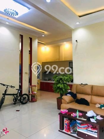 Rumah Strategis Minimalis Lb 160m2 di Karawaci, Tangerang Rumah Strategis Minimalis Lb 160m2 di Karawaci, Tangerang