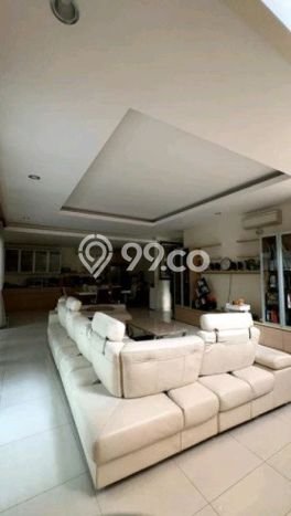 Rumah Luxury Modern Siap Huni di Meruya Jakarta Barat Rumah Luxury Modern Siap Huni di Meruya Jakarta Barat