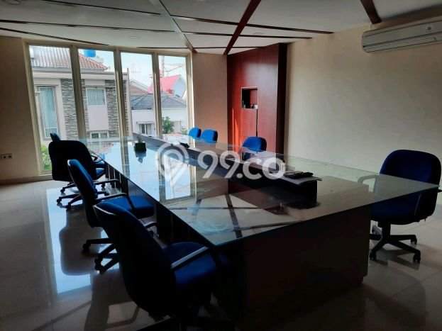 Rumah Luxury Modern Siap Huni di Meruya Jakarta Barat Rumah Luxury Modern Siap Huni di Meruya Jakarta Barat