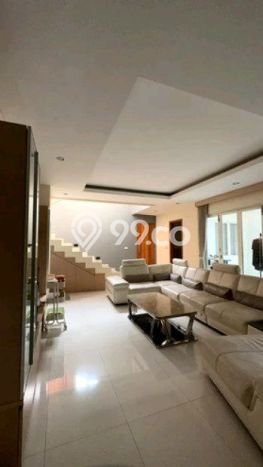 Rumah Luxury Modern Siap Huni di Meruya Jakarta Barat Rumah Luxury Modern Siap Huni di Meruya Jakarta Barat