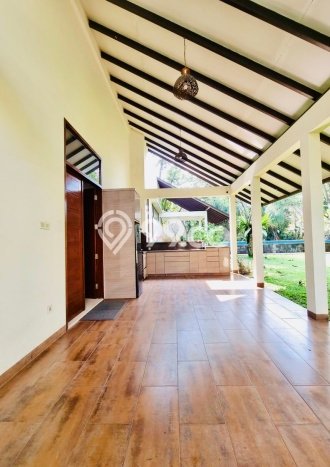 Sewa Rumah Nyaman di Pondok Indah LT 1500m2 / LB 700m2 Kondisi Bagus Sewa Rumah Nyaman di Pondok Indah LT 1500m2 / LB 700m2 Kondisi Bagus
