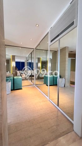 Disewakan Rumah Strategis LT 300m2 / LB 600m2 di Cipete, Jakarta Selatan Disewakan Rumah Strategis LT 300m2 / LB 600m2 di Cipete, Jakarta Selatan