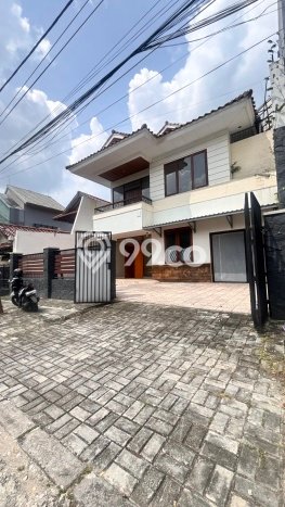 Disewakan segera rumah minimalis strategis 4 Kamar di Kebayoran Baru, Jakarta Selatan Disewakan segera rumah minimalis strategis 4 Kamar di Kebayoran Baru, Jakarta Selatan