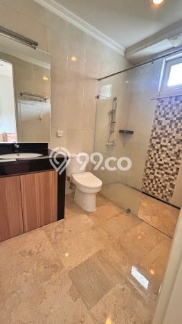 Hunian Modern Untuk Disewakan di Pondok Indah Jakarta Selatan 5 KT & 4 KM Hunian Modern Untuk Disewakan di Pondok Indah Jakarta Selatan 5 KT & 4 KM