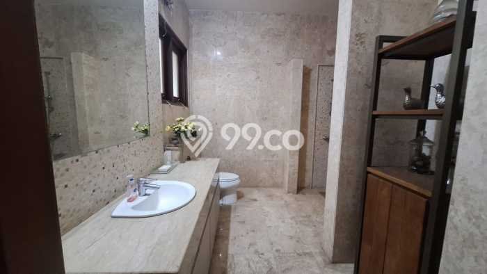 Rumah Elit Modern Tanpa Renovasi di Kemang Jakarta Selatan Rumah Elit Modern Tanpa Renovasi di Kemang Jakarta Selatan