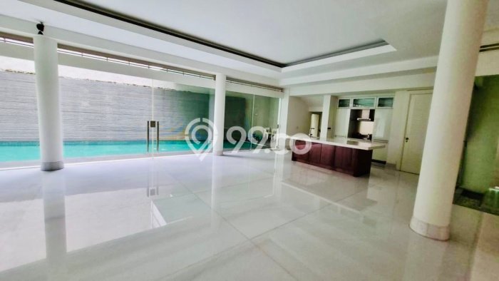 Hunian Modern Disewakan di Pondok Indah Jakarta Selatan 5 KT & 5 KM Hunian Modern Disewakan di Pondok Indah Jakarta Selatan 5 KT & 5 KM