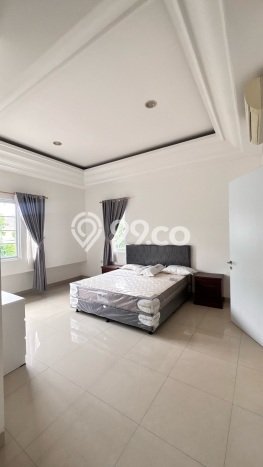 Lokasi strategis! Rumah siap huni disewakan di BSD LB 288m2 Lokasi strategis! Rumah siap huni disewakan di BSD LB 288m2