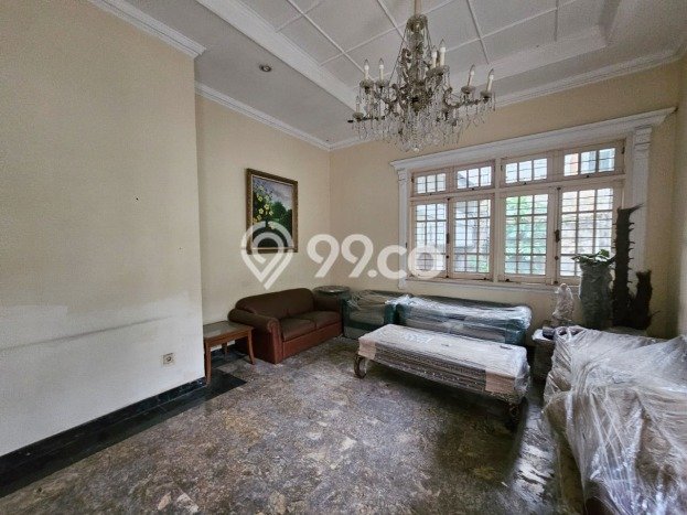 Hunian Modern Disewakan 4 Kamar di Kebayoran Baru Bisa Nego Hunian Modern Disewakan 4 Kamar di Kebayoran Baru Bisa Nego