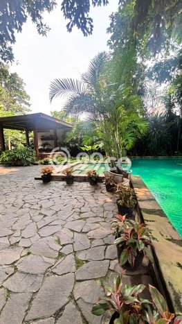Rumah Mewah LB 600m2 Siap Pakai Desain Elegan di Ulujami, Jakarta Selatan Rumah Mewah LB 600m2 Siap Pakai Desain Elegan di Ulujami, Jakarta Selatan