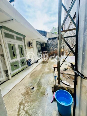 Rumah Cantik Siap Huni Di Kebayoran Baru Luas 300m2 Lokasi Strategis Rumah Cantik Siap Huni Di Kebayoran Baru Luas 300m2 Lokasi Strategis
