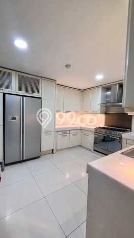 Hunian Modern Disewakan di Pondok Indah Jakarta Selatan 5 KT & 5 KM Hunian Modern Disewakan di Pondok Indah Jakarta Selatan 5 KT & 5 KM