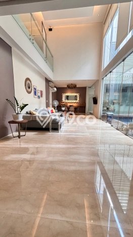 Disewakan Rumah Strategis LT 300m2 / LB 600m2 di Cipete, Jakarta Selatan Disewakan Rumah Strategis LT 300m2 / LB 600m2 di Cipete, Jakarta Selatan