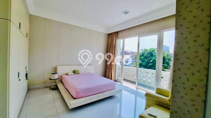 Hunian Modern Disewakan di Pondok Indah Jakarta Selatan 5 KT & 5 KM Hunian Modern Disewakan di Pondok Indah Jakarta Selatan 5 KT & 5 KM