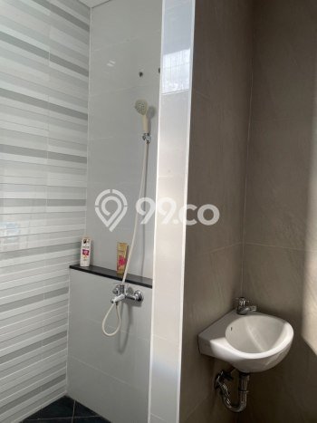 Rumah Minimalis 3 KT di BSD Nusaloka Tangerang Semi Furnished Rumah Minimalis 3 KT di BSD Nusaloka Tangerang Semi Furnished