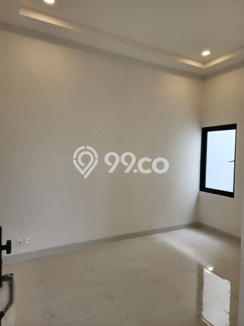 Rumah Mewah Siap Huni LT 137m2 di Serpong, Tangerang Selatan Rumah Mewah Siap Huni LT 137m2 di Serpong, Tangerang Selatan