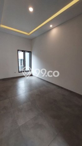 Dijual Rumah 3 Kamar Lokasi Ideal Bagus dan Strategis di Serpong Dijual Rumah 3 Kamar Lokasi Ideal Bagus dan Strategis di Serpong