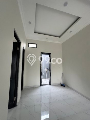 Rumah Strategis Minimalis Lb 84m2 di Serpong, Tangerang Selatan Rumah Strategis Minimalis Lb 84m2 di Serpong, Tangerang Selatan