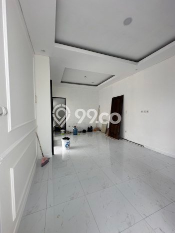 Rumah Luas Asri 4 KT Siap Huni di BSD Nusaloka Tangerang Rumah Luas Asri 4 KT Siap Huni di BSD Nusaloka Tangerang