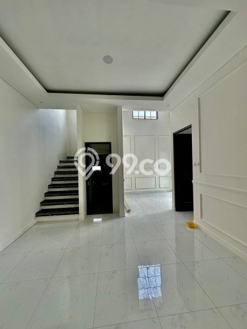 Rumah Luas Asri 4 KT Siap Huni di BSD Nusaloka Tangerang Rumah Luas Asri 4 KT Siap Huni di BSD Nusaloka Tangerang