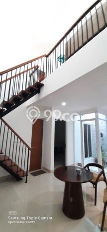 Jual Rumah Eksklusif 3 KT di BSD, Tangerang Jual Rumah Eksklusif 3 KT di BSD, Tangerang