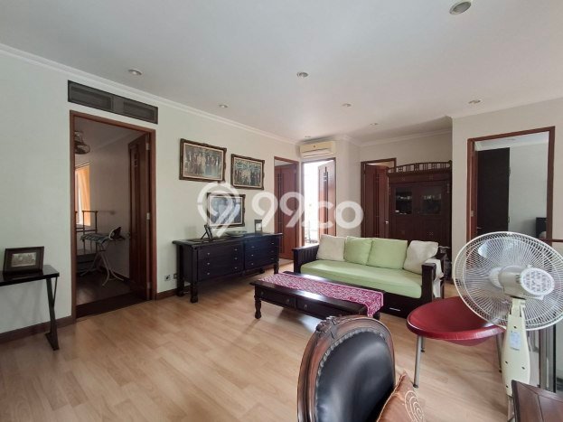 Rumah Luxury Modern Tanpa Renovasi di BSD Tangerang Rumah Luxury Modern Tanpa Renovasi di BSD Tangerang