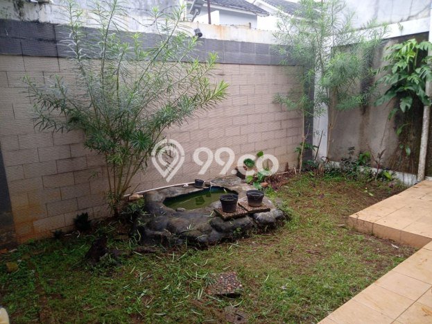 Rumah Mewah LB 200m2 Siap Huni Desain Elegan di BSD, Tangerang Rumah Mewah LB 200m2 Siap Huni Desain Elegan di BSD, Tangerang