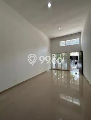 Jual Rumah Eksklusif 2 KT di BSD, Tangerang Jual Rumah Eksklusif 2 KT di BSD, Tangerang