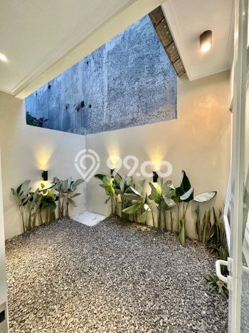 Rumah Luas Asri 3 KT Siap Pakai di BSD Tangerang Rumah Luas Asri 3 KT Siap Pakai di BSD Tangerang