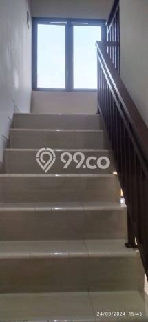 Rumah Modern 4 KT di BSD Tangerang Unfurnished Rumah Modern 4 KT di BSD Tangerang Unfurnished