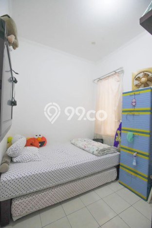 For Sale Hunian Rumah Terawat 2 Kamar di BSD, Tangerang For Sale Hunian Rumah Terawat 2 Kamar di BSD, Tangerang