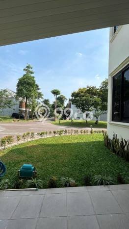 Rumah Elit Modern Tanpa Renovasi di BSD Tangerang Rumah Elit Modern Tanpa Renovasi di BSD Tangerang
