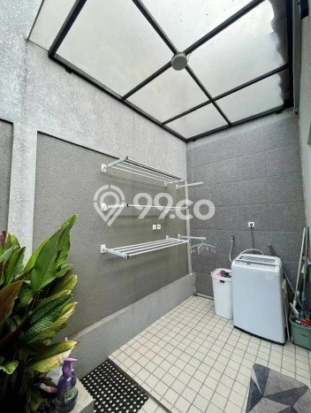 For Sale Hunian Rumah Terawat 2 KT di BSD City, Tangerang For Sale Hunian Rumah Terawat 2 KT di BSD City, Tangerang