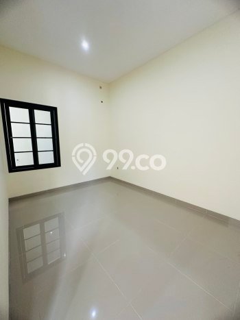 Rumah Minimalis 2 Kamar LT 72m2 di BSD Nusaloka Rumah Minimalis 2 Kamar LT 72m2 di BSD Nusaloka