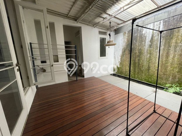 For Sale! Premium House LT 136m2 Desain Elegan di BSD For Sale! Premium House LT 136m2 Desain Elegan di BSD