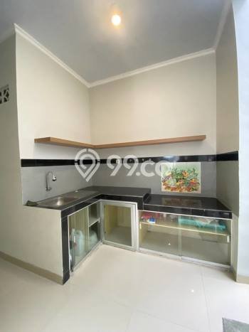 Rumah Modern Cantik 3 Kamar Bisa Langsung Pindah di BSD Rumah Modern Cantik 3 Kamar Bisa Langsung Pindah di BSD