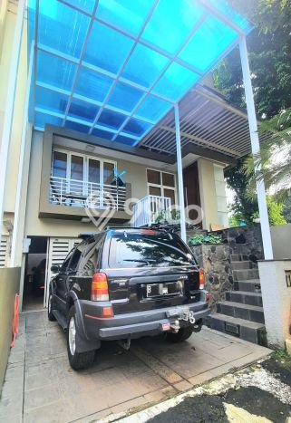 Rumah Elit LB 270m2 Siap Huni Desain Elegan di Jati Padang, Jakarta Selatan Rumah Elit LB 270m2 Siap Huni Desain Elegan di Jati Padang, Jakarta Selatan