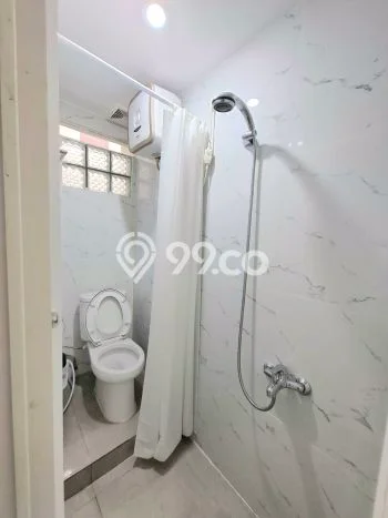 Disewakan! Rumah 2 Kamar Tidur &
2 Kamar Mandi di Kemang, Jakarta Selatan Disewakan! Rumah 2 Kamar Tidur &
2 Kamar Mandi di Kemang, Jakarta Selatan