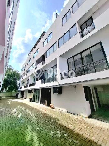 Hunian Cantik Modern Lb 135m2 di Cilandak, Jakarta Selatan Hunian Cantik Modern Lb 135m2 di Cilandak, Jakarta Selatan