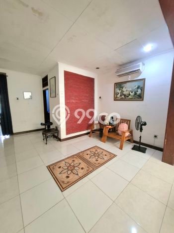 Rumah Terawat di Pamulang, Tangerang Selatan, Luas 176m² Bangunan 120m² DIJUAL CEPAT! Rumah Terawat di Pamulang, Tangerang Selatan, Luas 176m² Bangunan 120m² DIJUAL CEPAT!