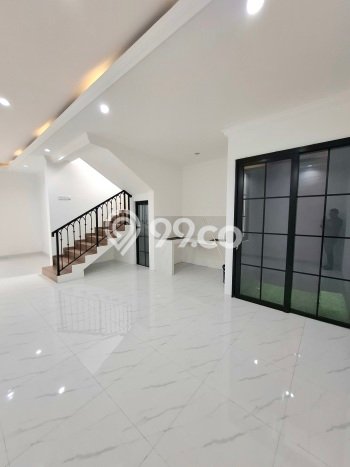 Dijual Rumah Mewah Elegan Dengan View Eksklusif di Lebak Bulus, Jakarta Selatan Dijual Rumah Mewah Elegan Dengan View Eksklusif di Lebak Bulus, Jakarta Selatan