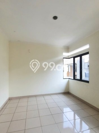 Dijual Cepat Rumah Bagus Siap Huni LB 97m2 di Ciputat Timur, Tangerang Selatan Dijual Cepat Rumah Bagus Siap Huni LB 97m2 di Ciputat Timur, Tangerang Selatan