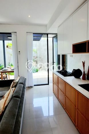 Dijual Rumah Eksklusif 3 KT di Bojong Sari, Depok Dijual Rumah Eksklusif 3 KT di Bojong Sari, Depok