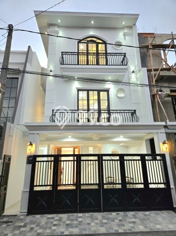 Hot Offer Hunian Mewah Ideal dan Luas di Cinere, Depok Hot Offer Hunian Mewah Ideal dan Luas di Cinere, Depok