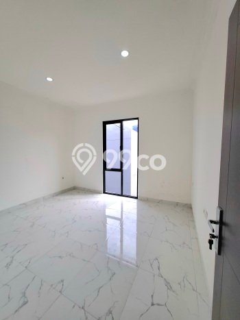 Rumah Minimalis 3 KT di Cipedak Jakarta Selatan Unfurnished Rumah Minimalis 3 KT di Cipedak Jakarta Selatan Unfurnished