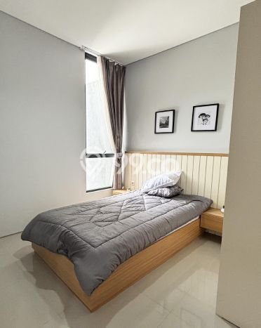 Rumah Strategis Modern Lb 72m2 di Ciputat, Tangerang Selatan Rumah Strategis Modern Lb 72m2 di Ciputat, Tangerang Selatan