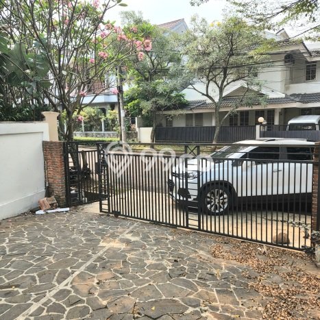 Ready to Use! Luxury House LT 590m2 Desain Elegan di Bintaro Ready to Use! Luxury House LT 590m2 Desain Elegan di Bintaro