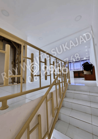 Ruko Kawasan Kebonjati, Luas 272m², Jalan Utama, Lokasi Ramai Ruko Kawasan Kebonjati, Luas 272m², Jalan Utama, Lokasi Ramai