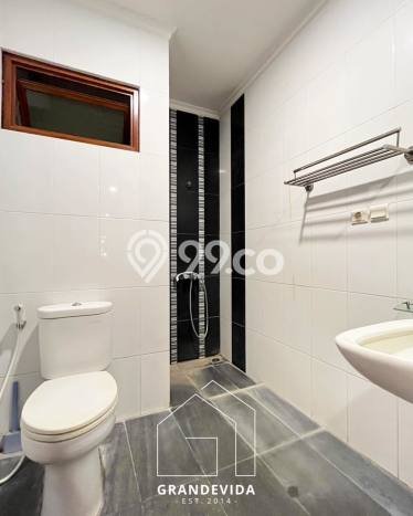 Dijual Rumah Mewah Elegan Dengan View Cantik di Kemang, Jakarta Selatan Dijual Rumah Mewah Elegan Dengan View Cantik di Kemang, Jakarta Selatan