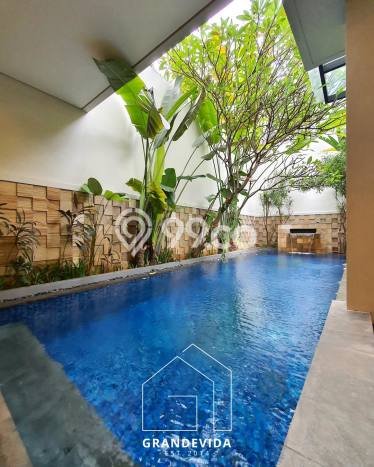 Dijual Rumah Mewah Megah Dengan View Cantik di Kemang, Jakarta Selatan Dijual Rumah Mewah Megah Dengan View Cantik di Kemang, Jakarta Selatan
