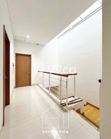Best Deal Hunian Premium Ideal dan Luas di Kebayoran Lama, Jakarta Selatan Best Deal Hunian Premium Ideal dan Luas di Kebayoran Lama, Jakarta Selatan